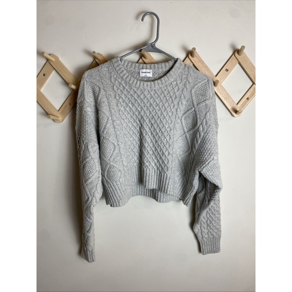 Aritzia Sunday Best Peggy Cropped Cable Knit Sweater Light Grey Sz Small Wool